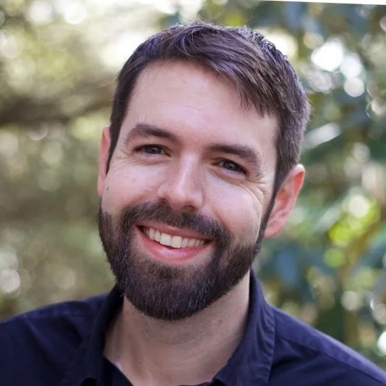 Jason Lipshutz headshot