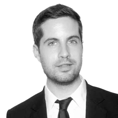 Kevin Fallon headshot