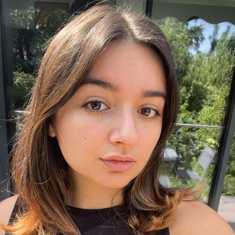 Maicey Navarro Griffiths headshot