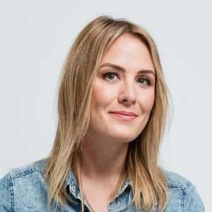 Megan Conner headshot