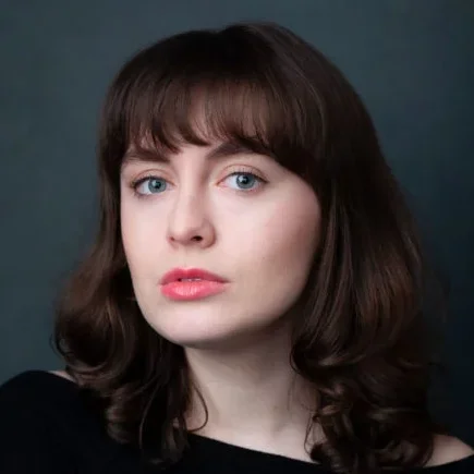 Tessa Dunthorne headshot