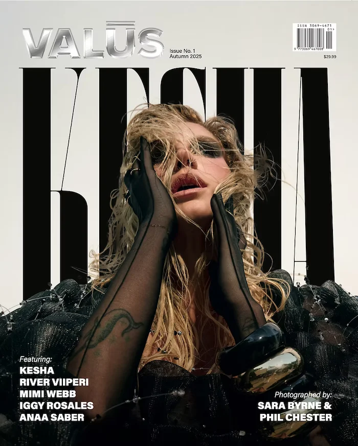 VALŪS magazine cover