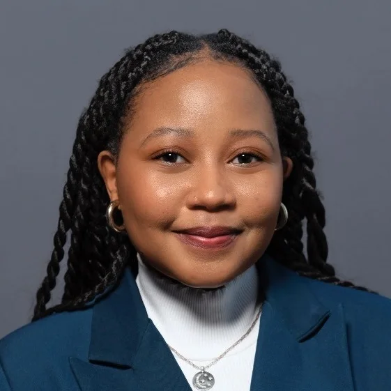 Yola Mzizi headshot